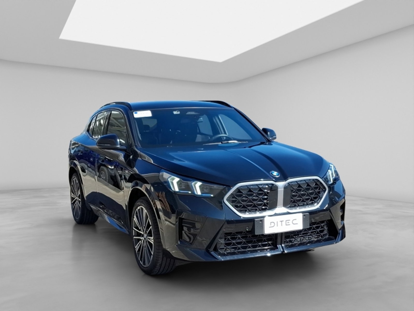 BMW X2 Sdrive20i M Sport 2026 - Foto 3 de 20
