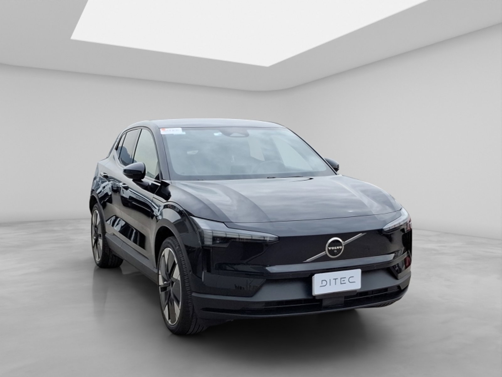 Volvo Ex30 E60 Ultra Aut 2024 - Foto 3 de 19