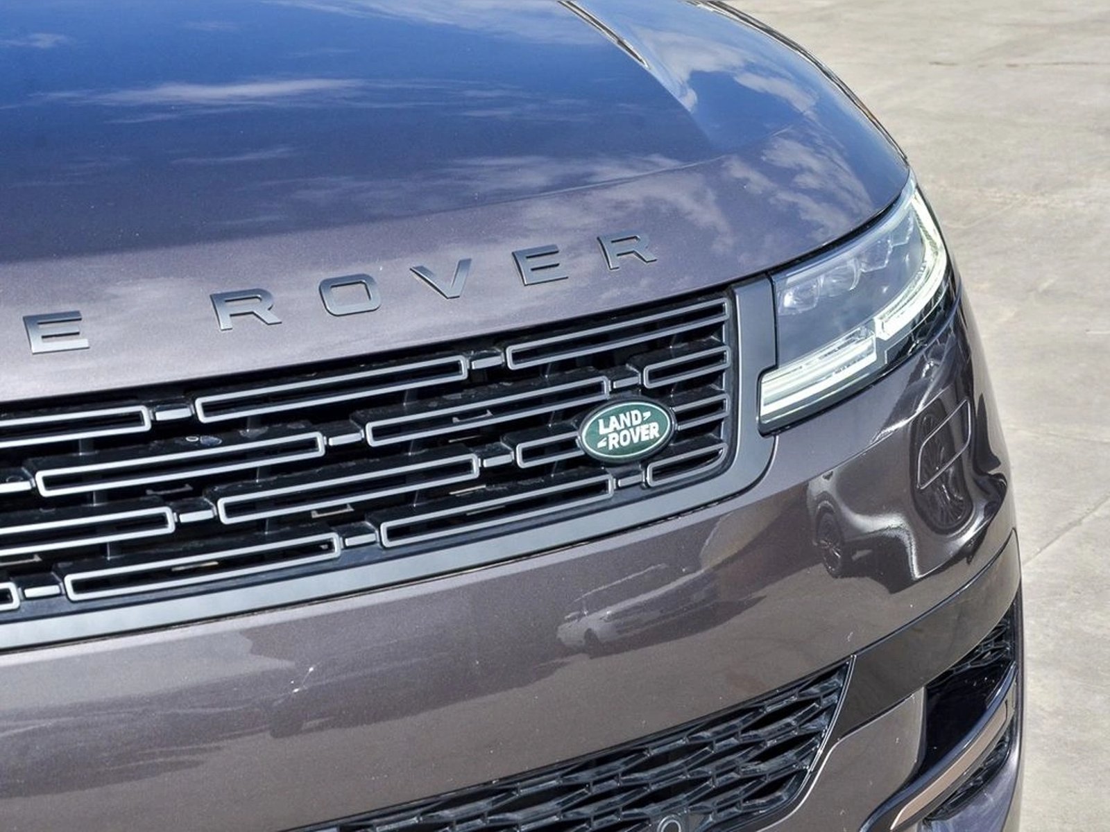 Land Rover RANGE ROVER SPORT 3.0iD DYNAMIC HSE 2025 - Foto 4 de 19