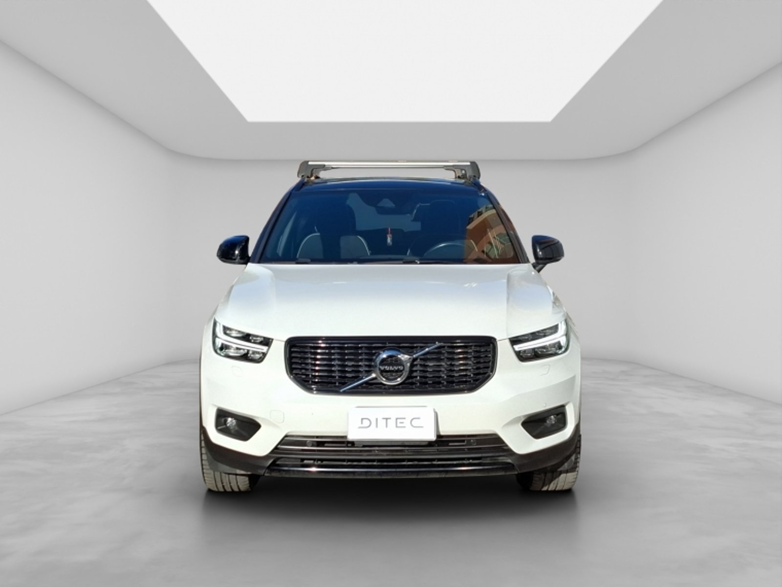 Volvo Xc40 T5 R Design 2021 - Foto 2 de 19