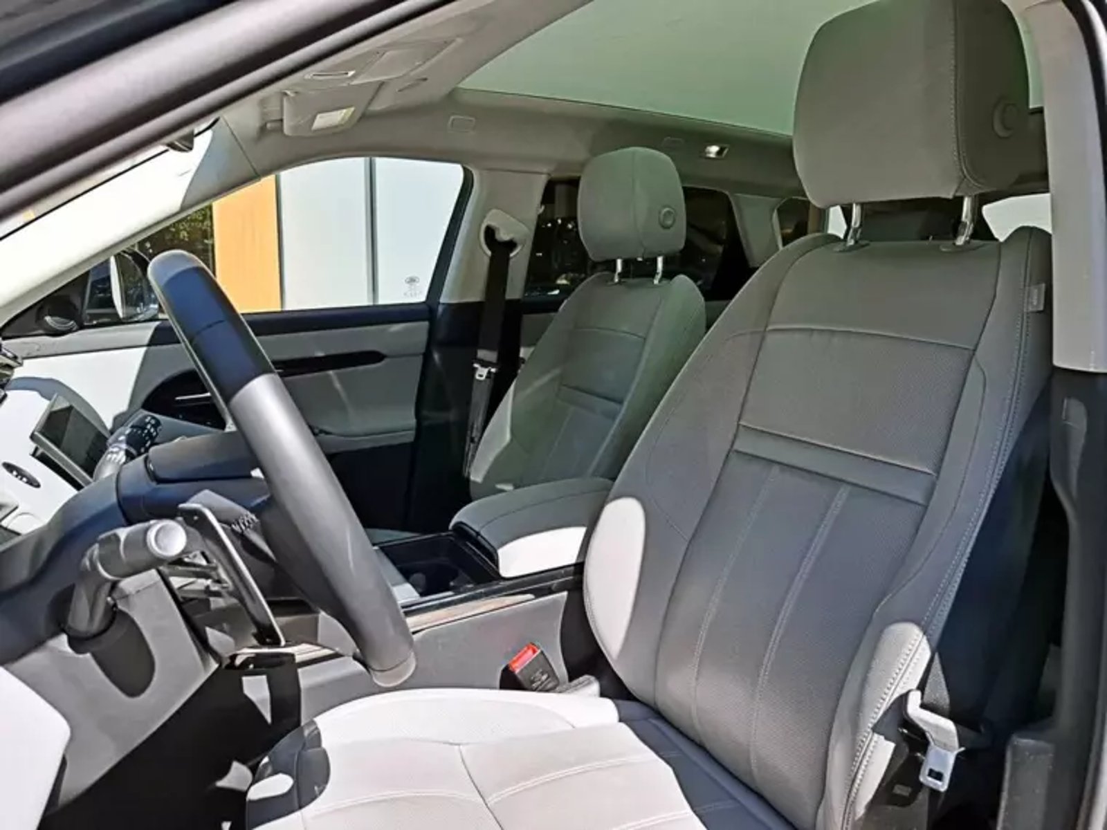 Land Rover Evoque 2.0i S 200hp 2025 - Imagen 13 de 20