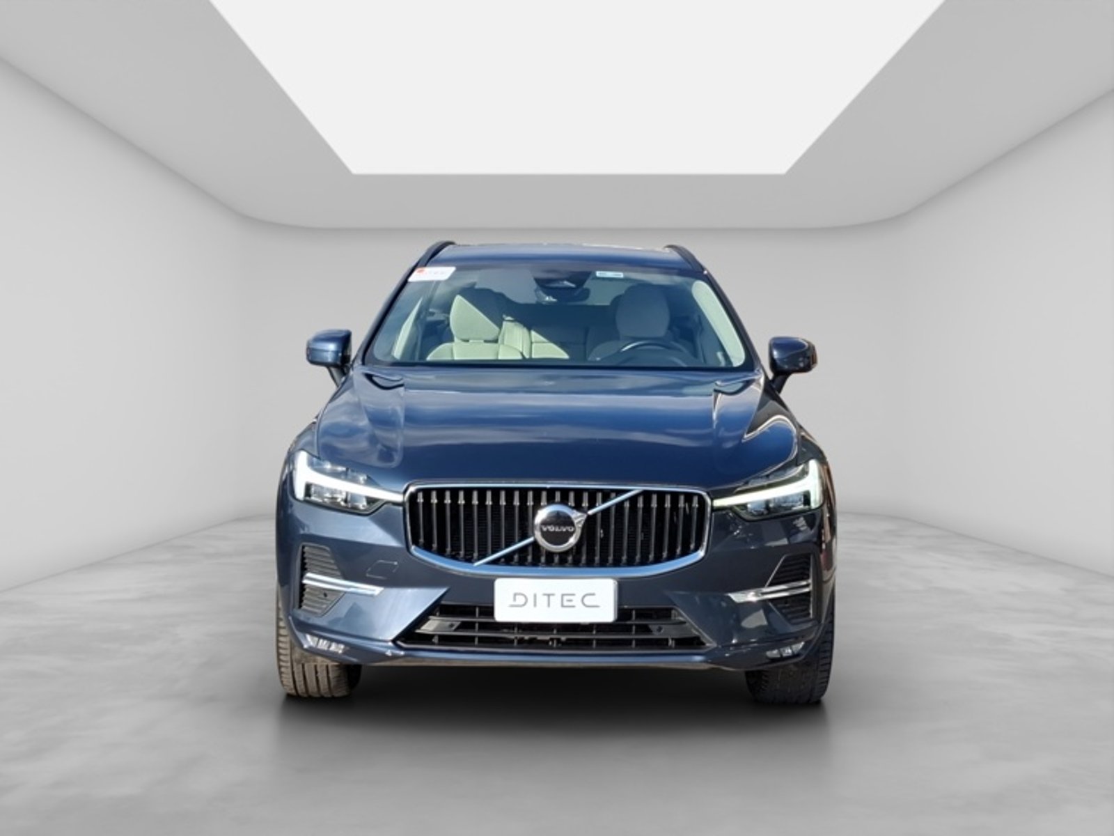 Volvo Xc60 Ii B5 Momentum 2022 - Foto 2 de 19