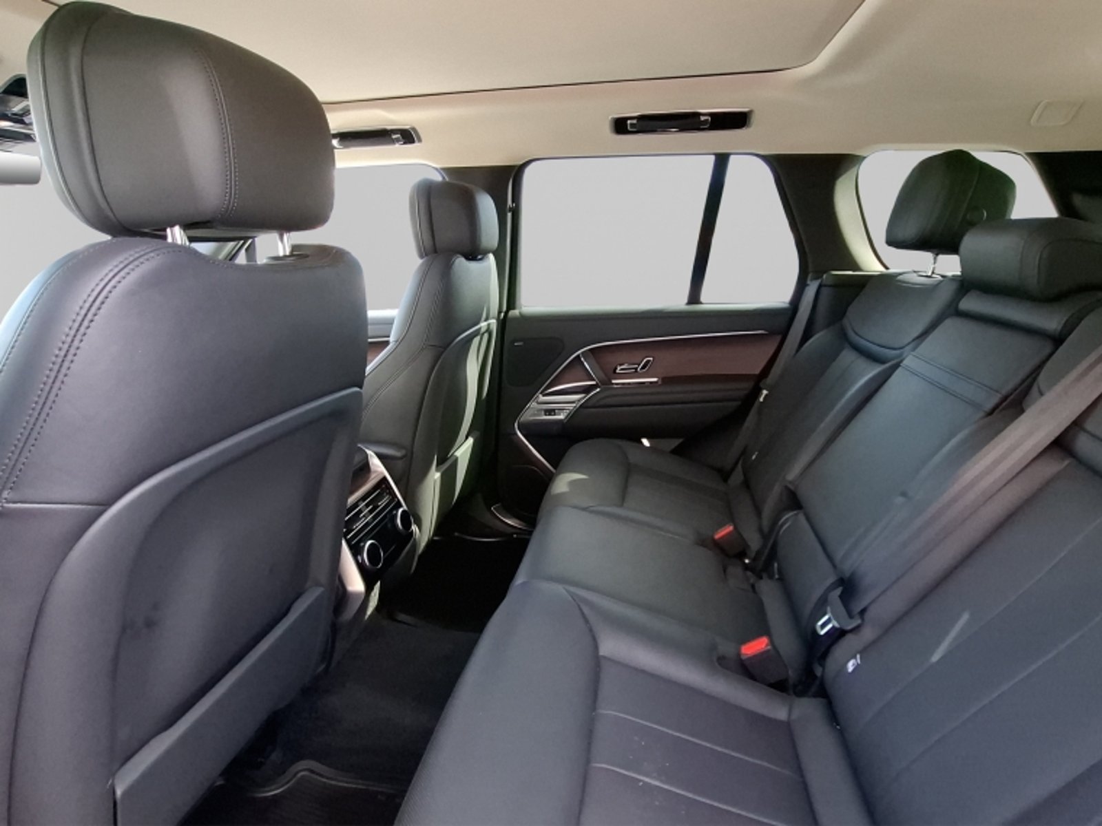 Land Rover Range rover Vogue Se 4x4 3.0 Aut 2025 - Imagen 15 de 20