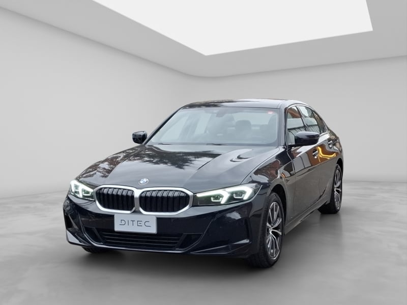 BMW 320 I Berlina Urban 2025