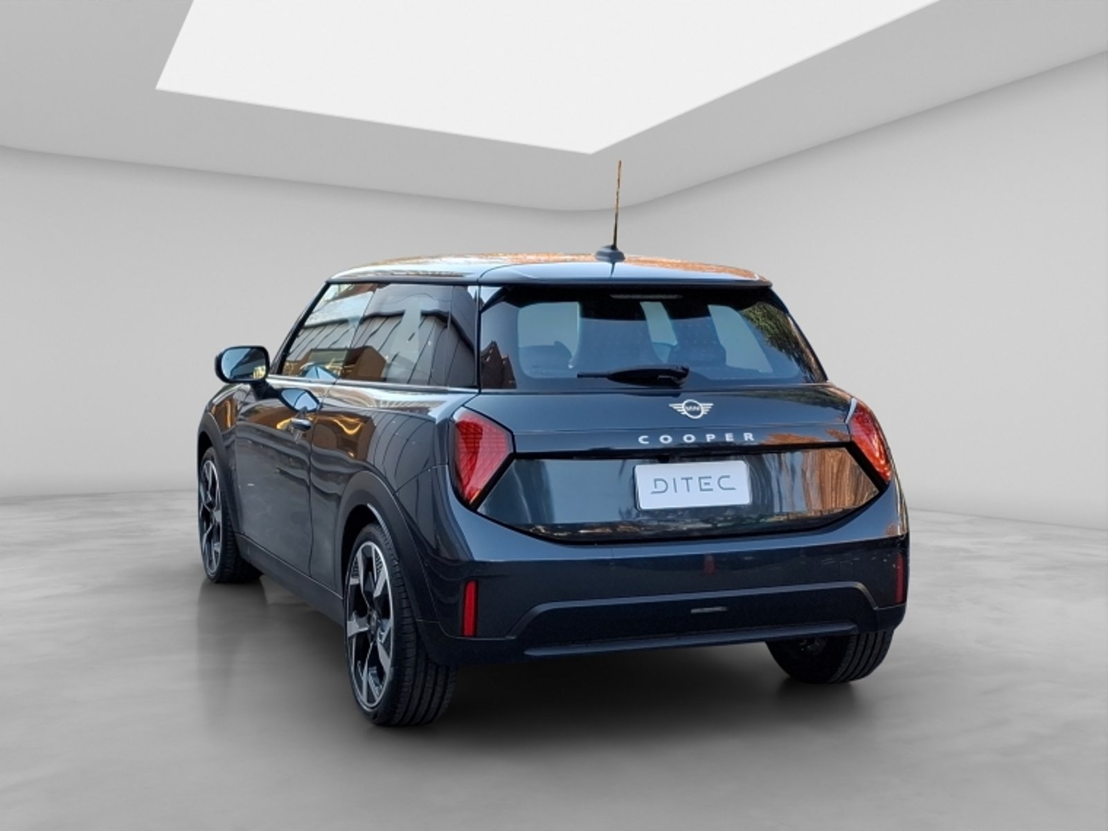 Mini Cooper Hb 1.5 Aut 2024 - Foto 5 de 20