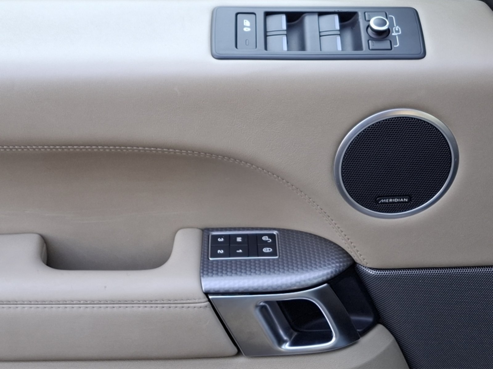 Land Rover Range rover sport Autobiography 2016 - Imagen 14 de 20