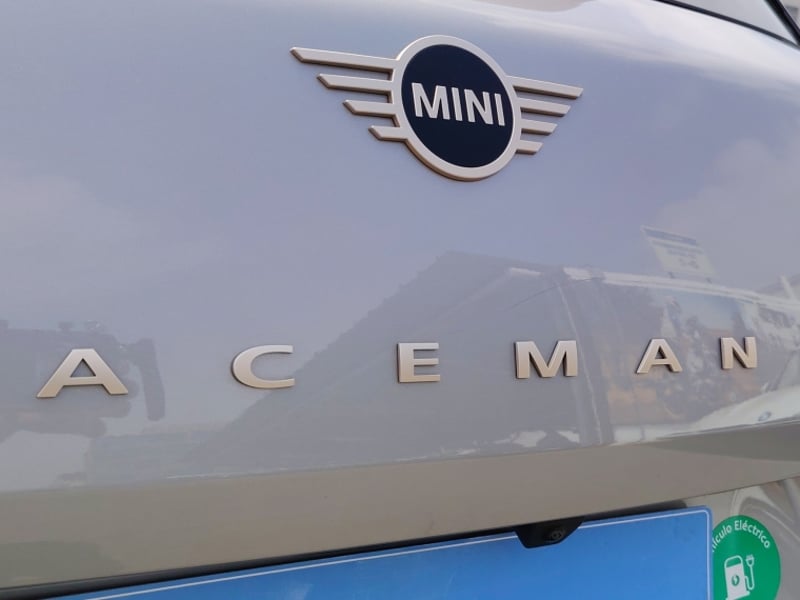 Mini Cooper Aceman E Classic 2026 - Imagen 8 de 16