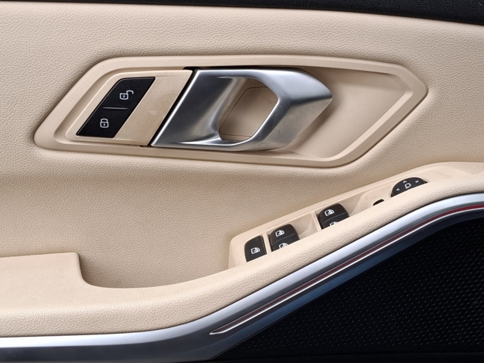 BMW 320 I Berlina Urban 2025 - Imagen 14 de 20