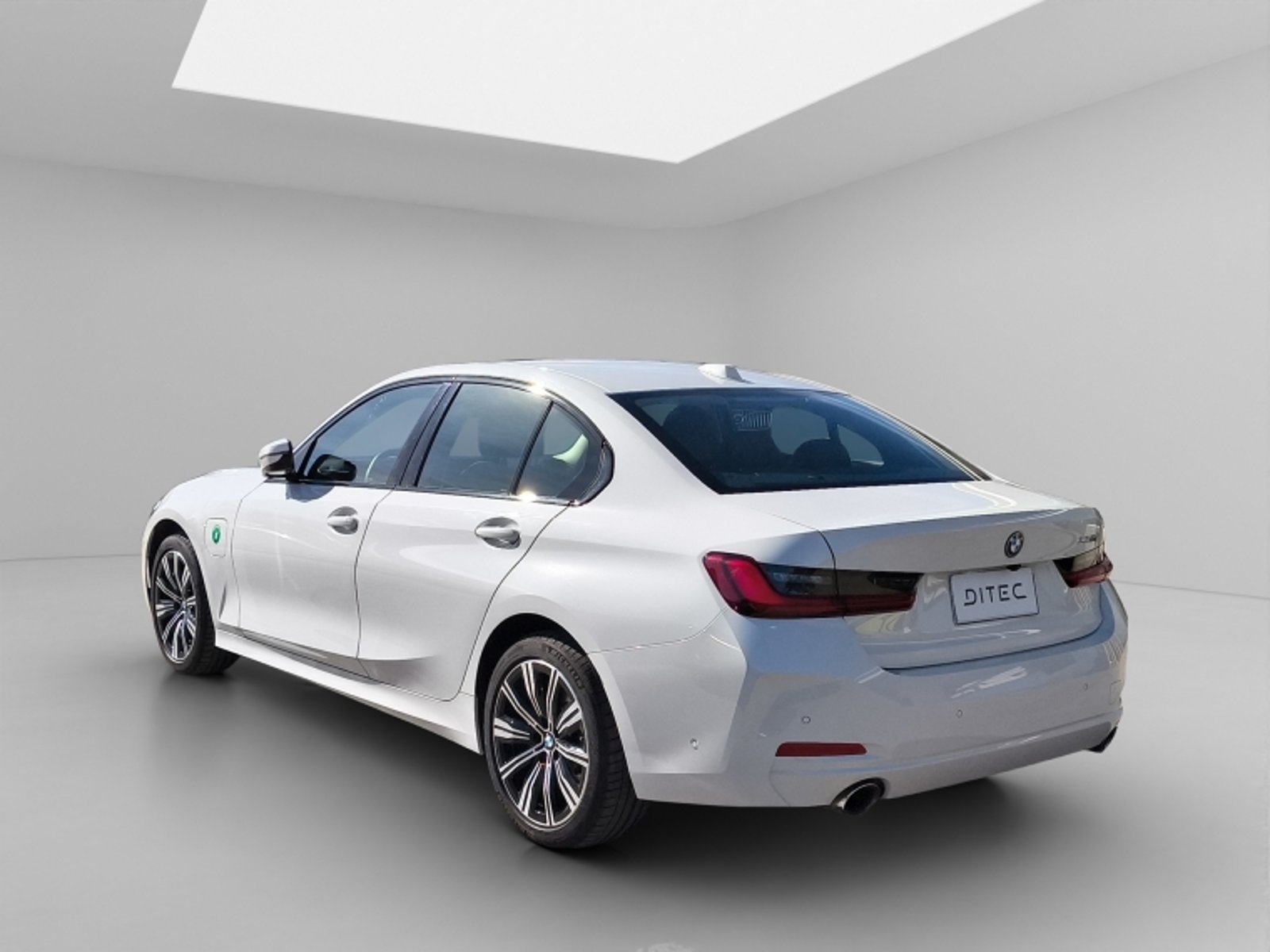 BMW 330 E Berlina Dynamic Lci Ii 2025 - Foto 5 de 20