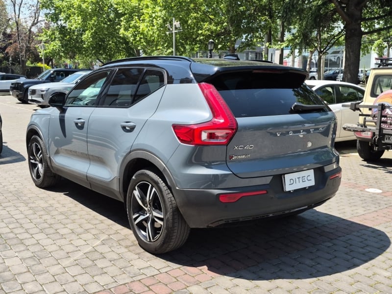 Volvo Xc40 T4 Fwd Momentum 2.0 2021 - Imagen 5 de 16