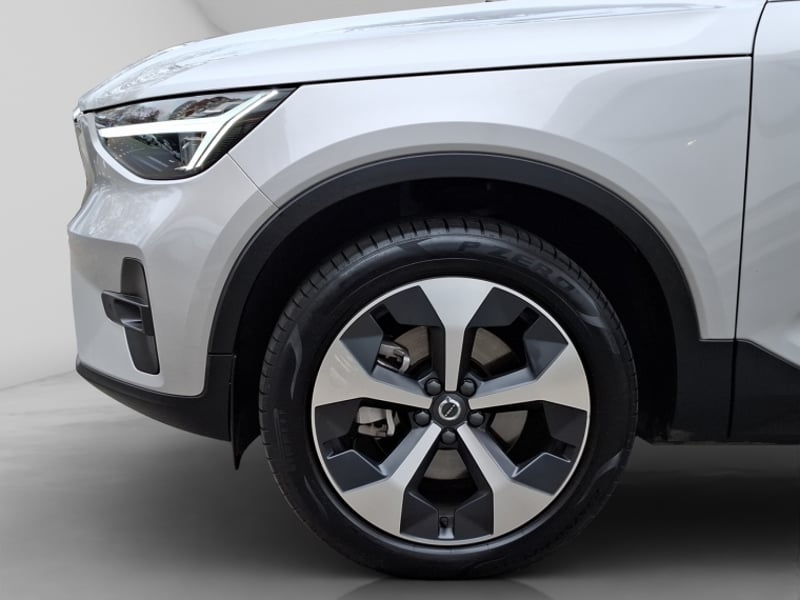 Volvo Xc40 B4 Ultimate 2.0 Aut 2023 - Imagen 9 de 19