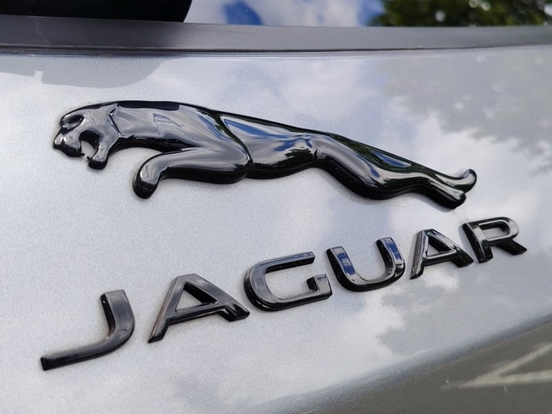Jaguar F-pace Rdynamic S 4x4 2.0 Aut 2024 - Imagen 8 de 16