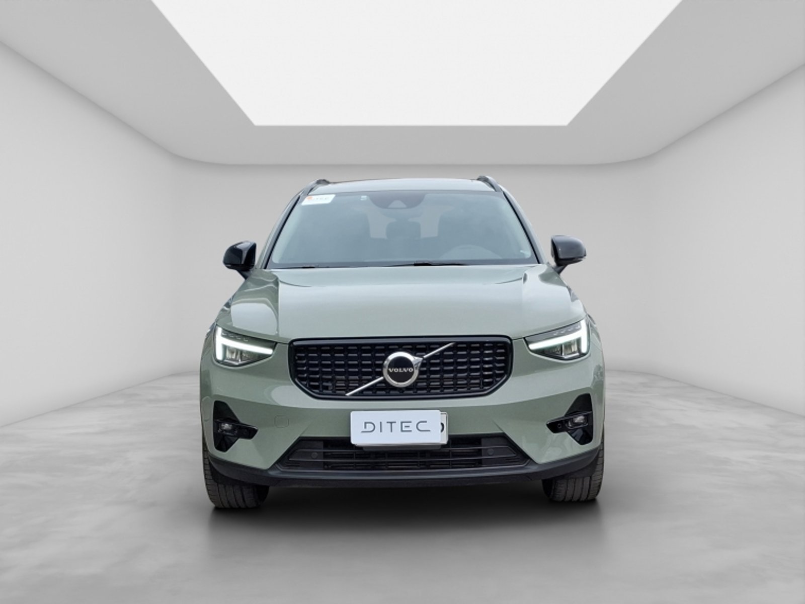 Volvo Xc40 T5 Hybrid R Design 1.5 Aut 2023 - Foto 2 de 20