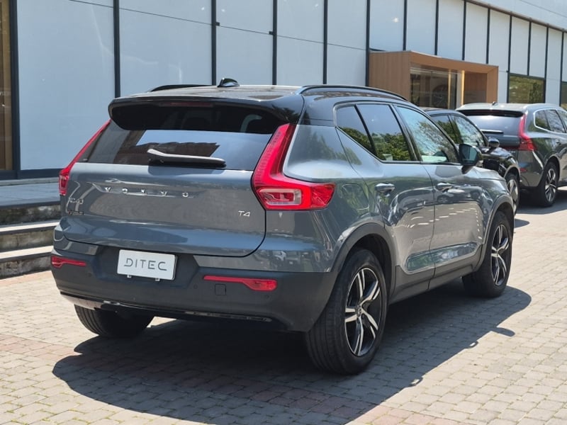 Volvo Xc40 T4 Fwd Momentum 2.0 2021 - Imagen 7 de 16