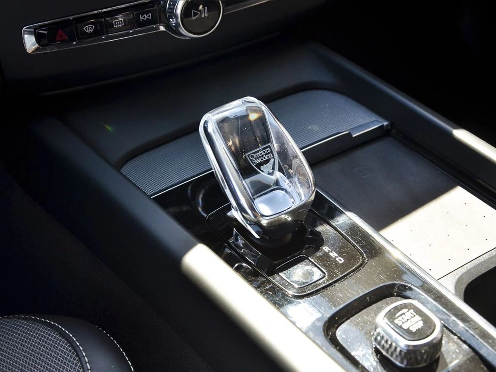 Volvo XC60 T8 AWD RECHARGE ULTIMATE DARK 2025 - Imagen 9 de 20