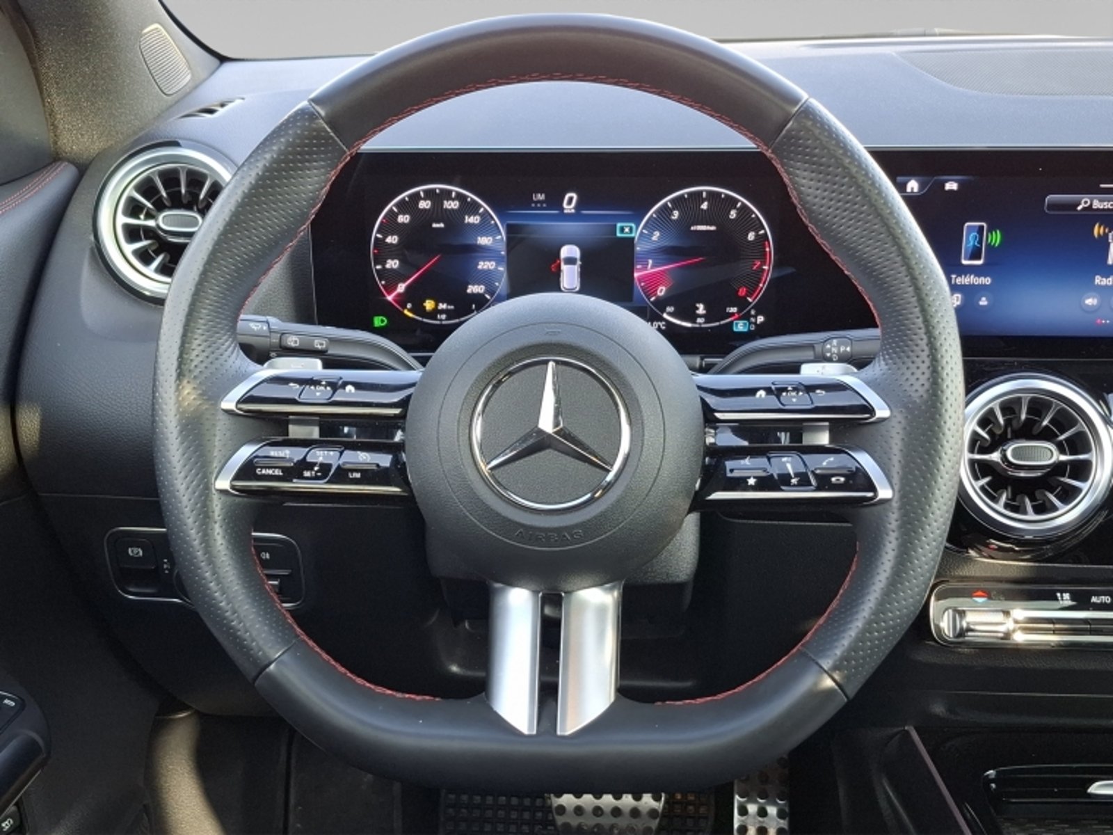 Mercedes-Benz Gla 200 1.3 Aut 2024 - Imagen 16 de 19
