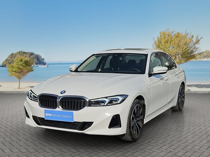 BMW 330 E Sedan 2.0 Aut 2024