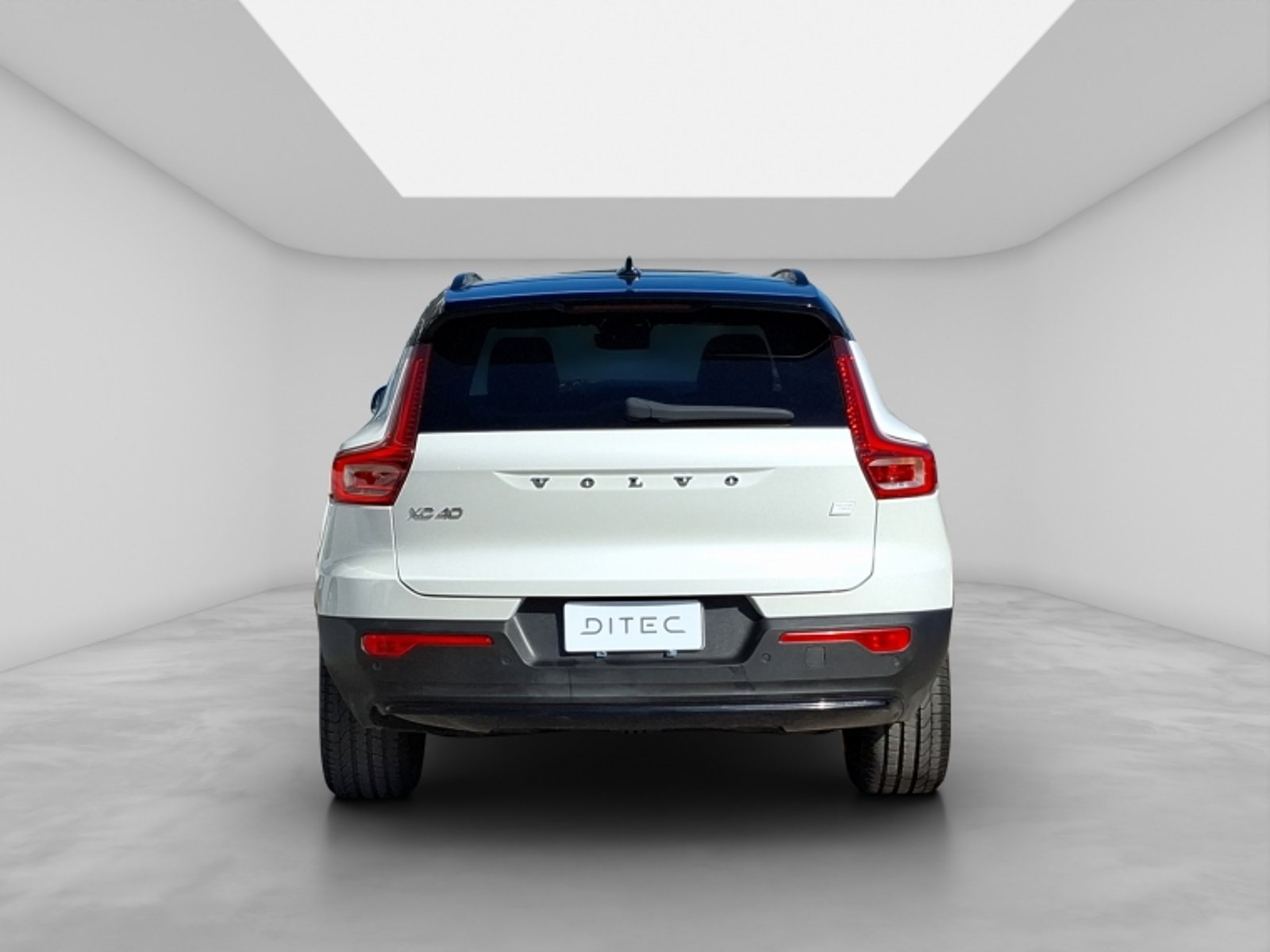 Volvo Xc40 2.0 T5 Hybrid At 4x4 Hibrido 2024 - Imagen 6 de 20
