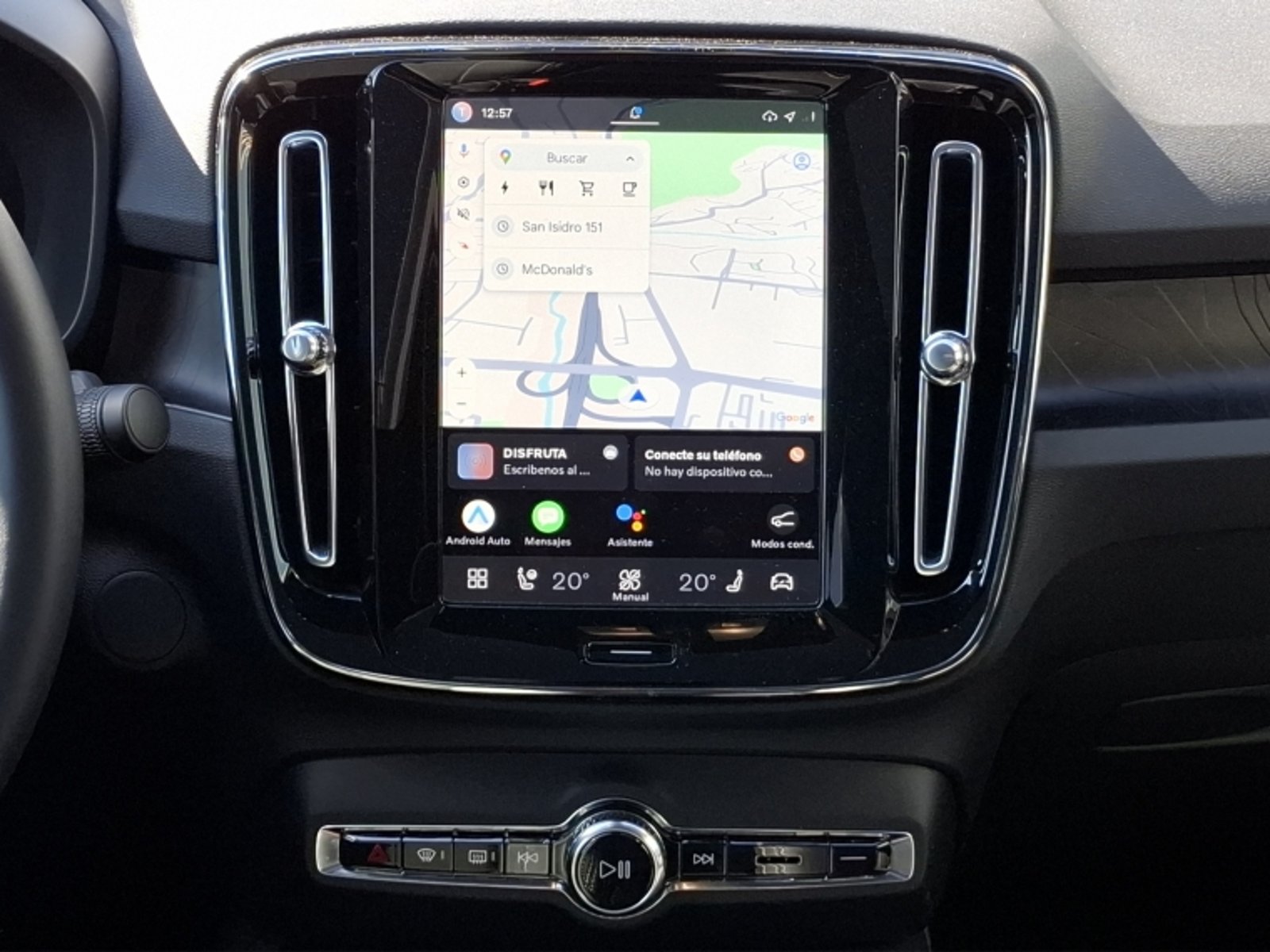 Volvo C40 P8 Recharge 2024 - Imagen 18 de 20
