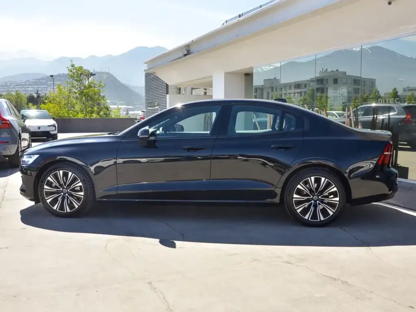 Volvo S60 B4 2023 - Imagen 6 de 19