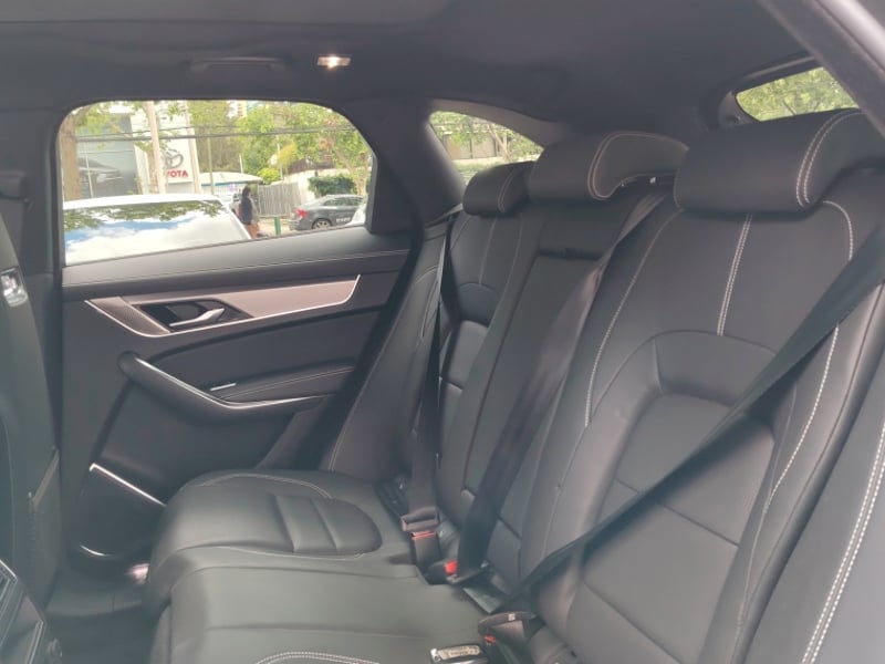 Jaguar F-pace Rdynamic S 4x4 2.0 Aut 2024 - Imagen 15 de 16