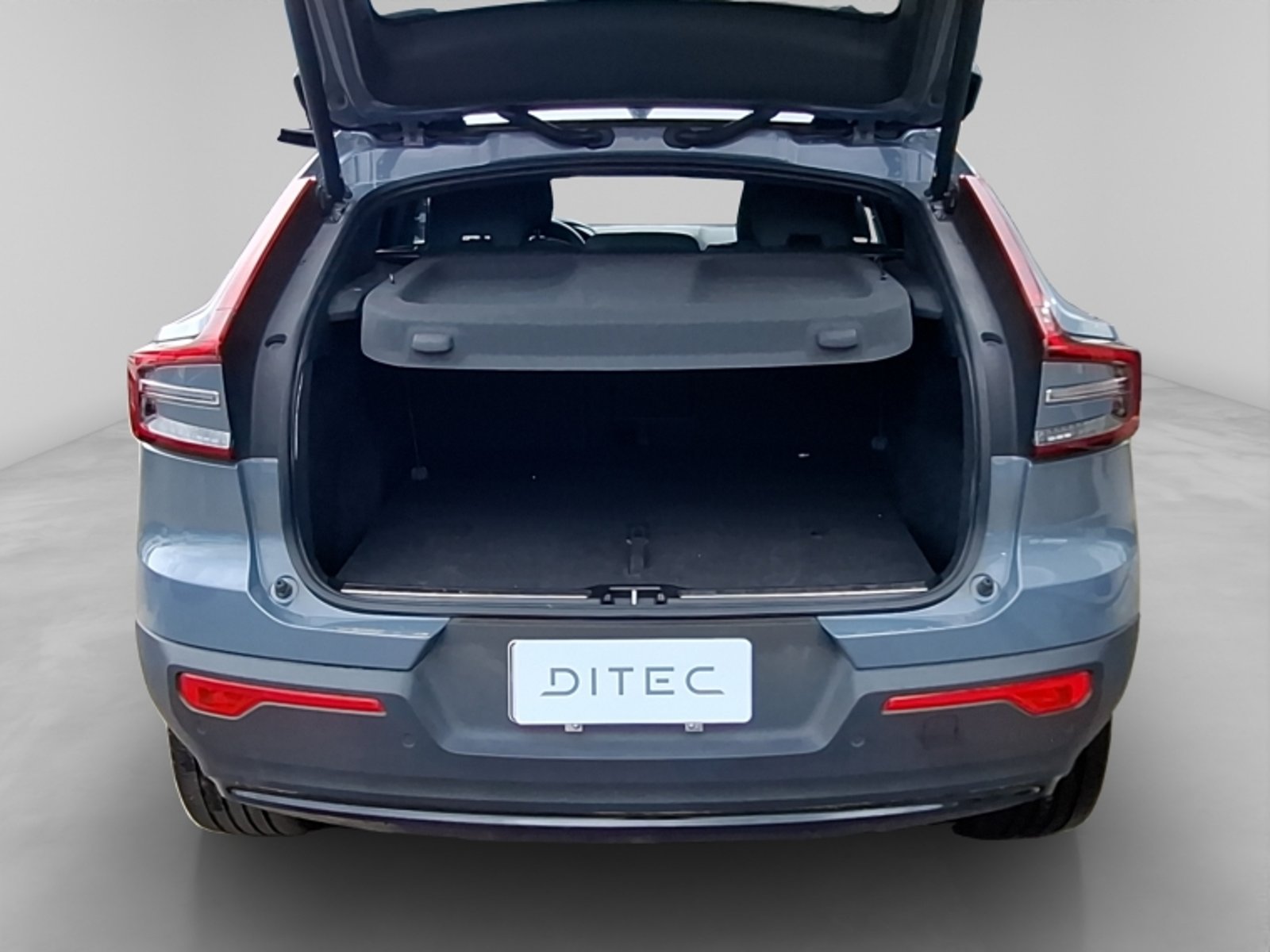 Volvo C40 P8 Recharge 2023 - Imagen 20 de 20