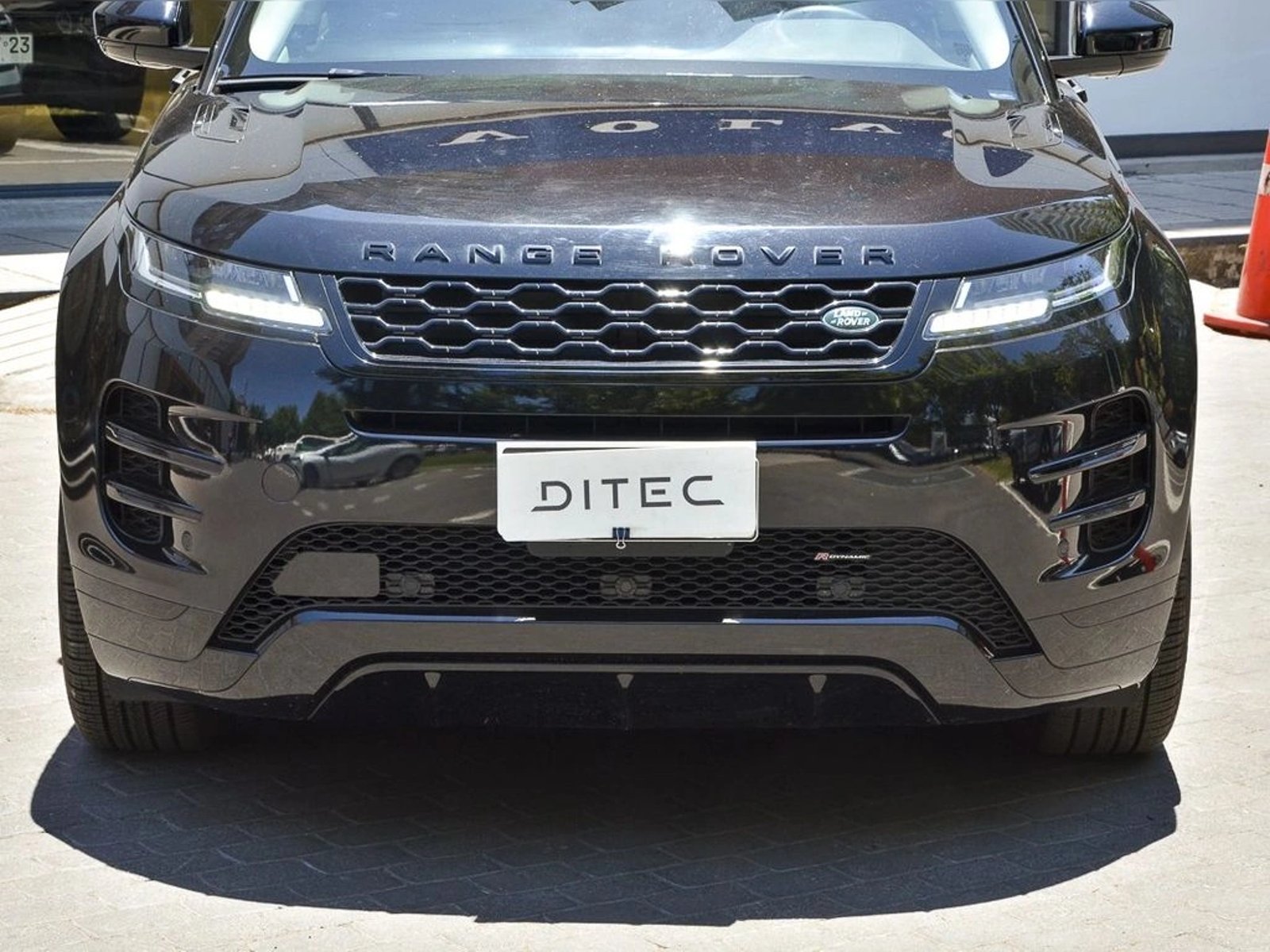 Land Rover EVOQUE 2.0 I R-DYNAMIC S AT 4X4 2024 - Foto 4 de 19