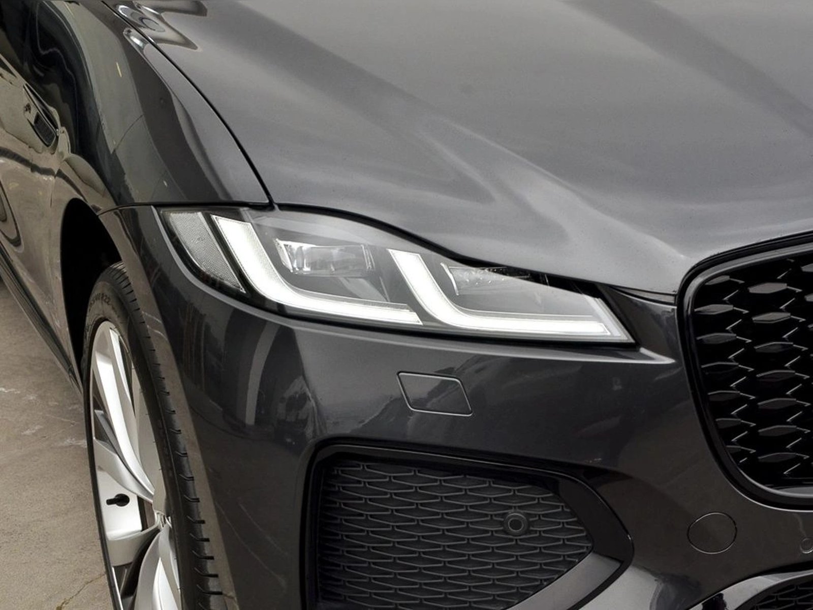 Jaguar F-PACE 400 SPORT 2024 - Foto 5 de 20