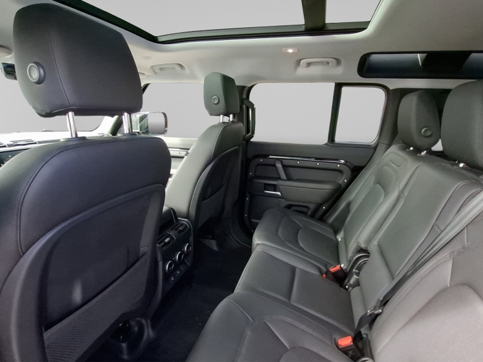 Land Rover Defender 110 Se 4x4 3.0 Aut 2025 - Imagen 15 de 20