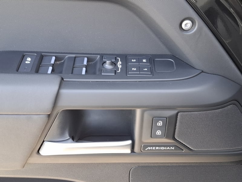 Land Rover Defender 110 Se 4x4 3.0 Aut 2025 - Imagen 14 de 20