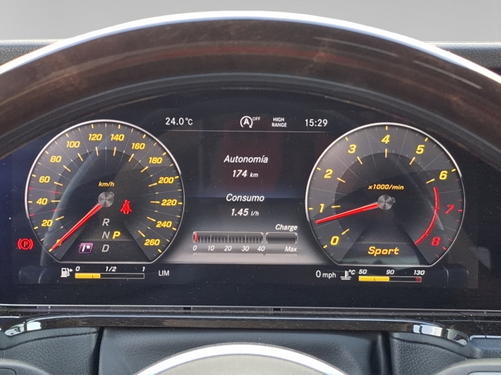 Mercedes-Benz G 500 4.0 2021 - Imagen 12 de 19