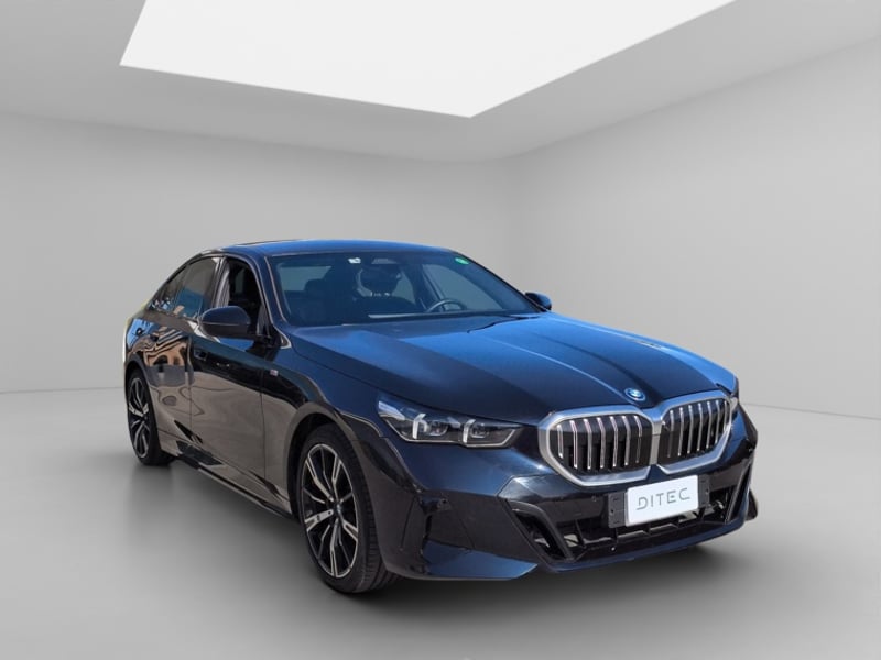 BMW 530 E Berlina M Sport 2026 - Imagen 3 de 16