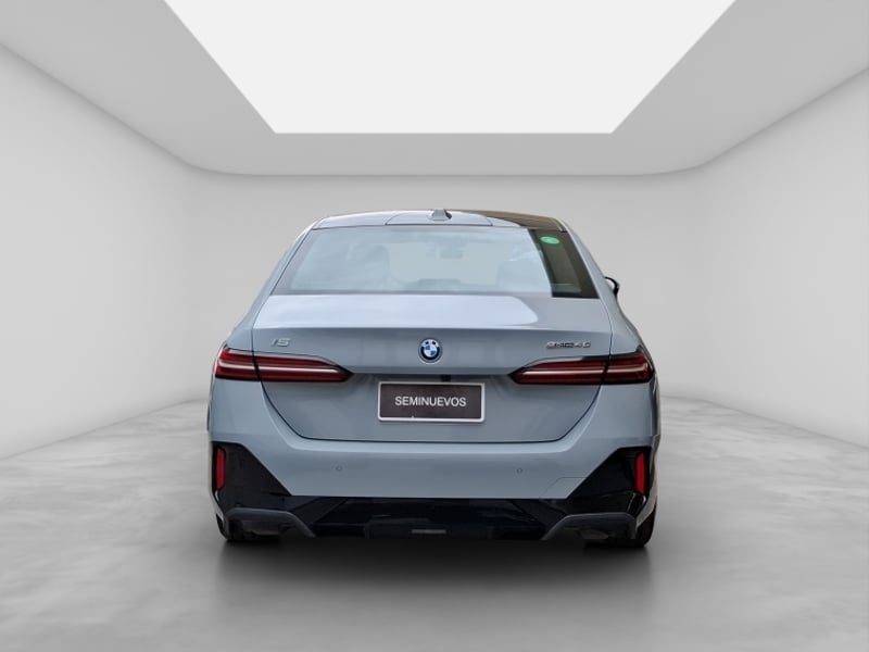 BMW I5 Edrive40 Berlina M Sport 2024 - Imagen 6 de 16