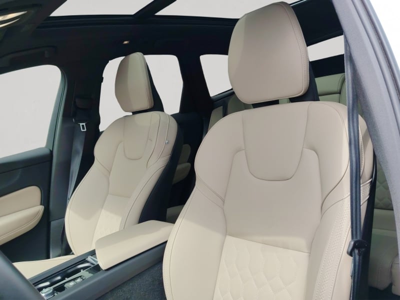 Volvo Xc60 T8 Core 4x4 2.0 Aut 2025 - Imagen 10 de 19