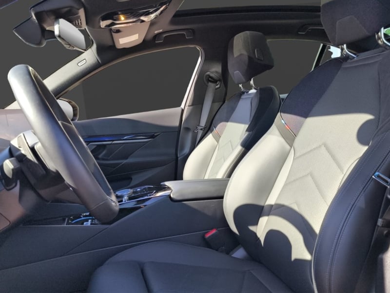 BMW 530 E Berlina M Sport 2026 - Imagen 10 de 16