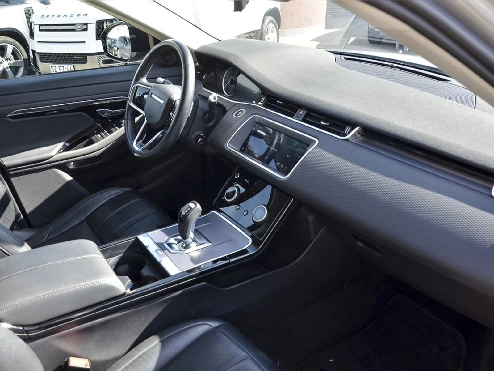 Land Rover EVOQUE AUT 2022 - Imagen 16 de 19