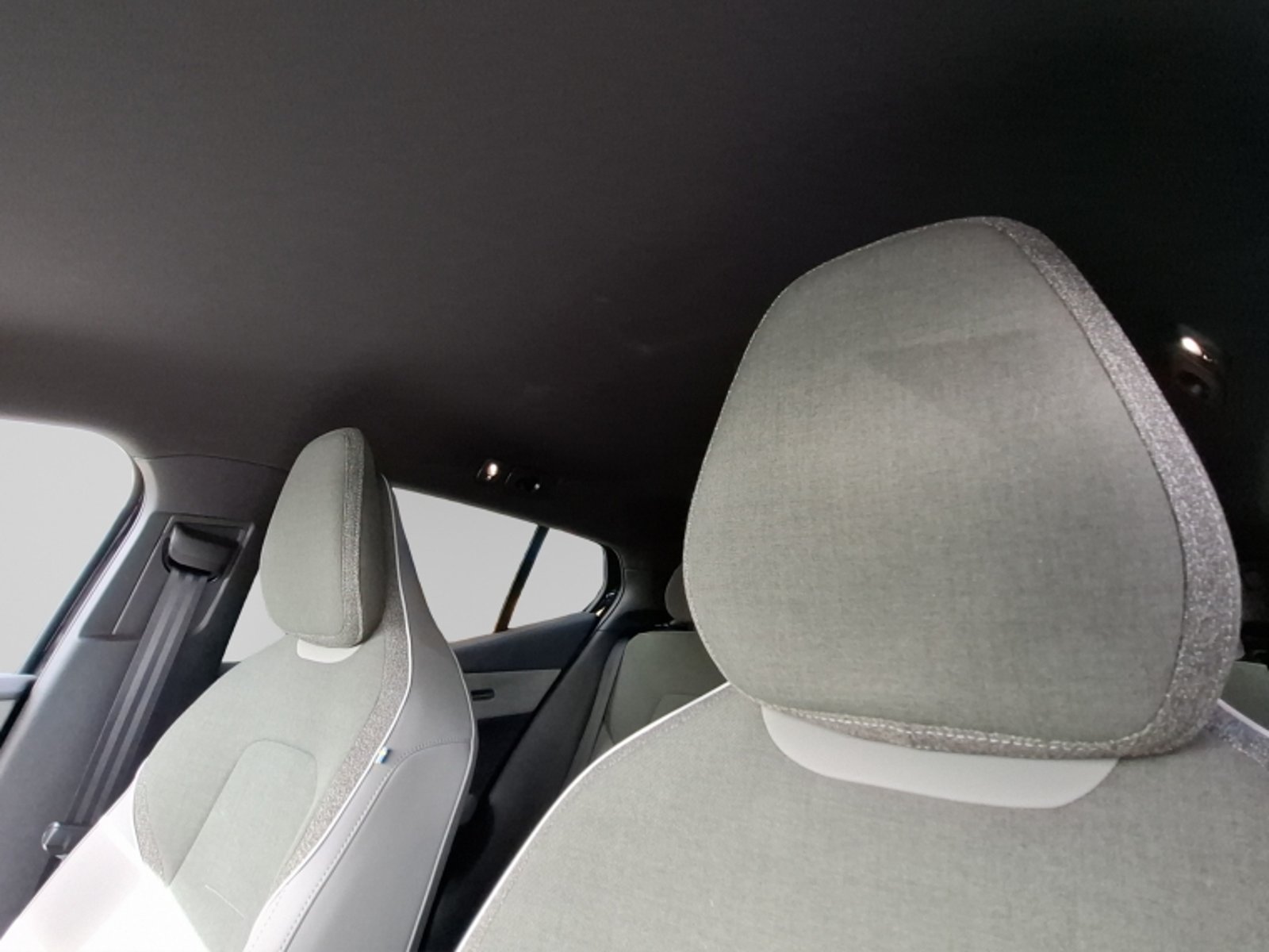 Volvo Ex30 E60 Plus 2025 - Imagen 11 de 20