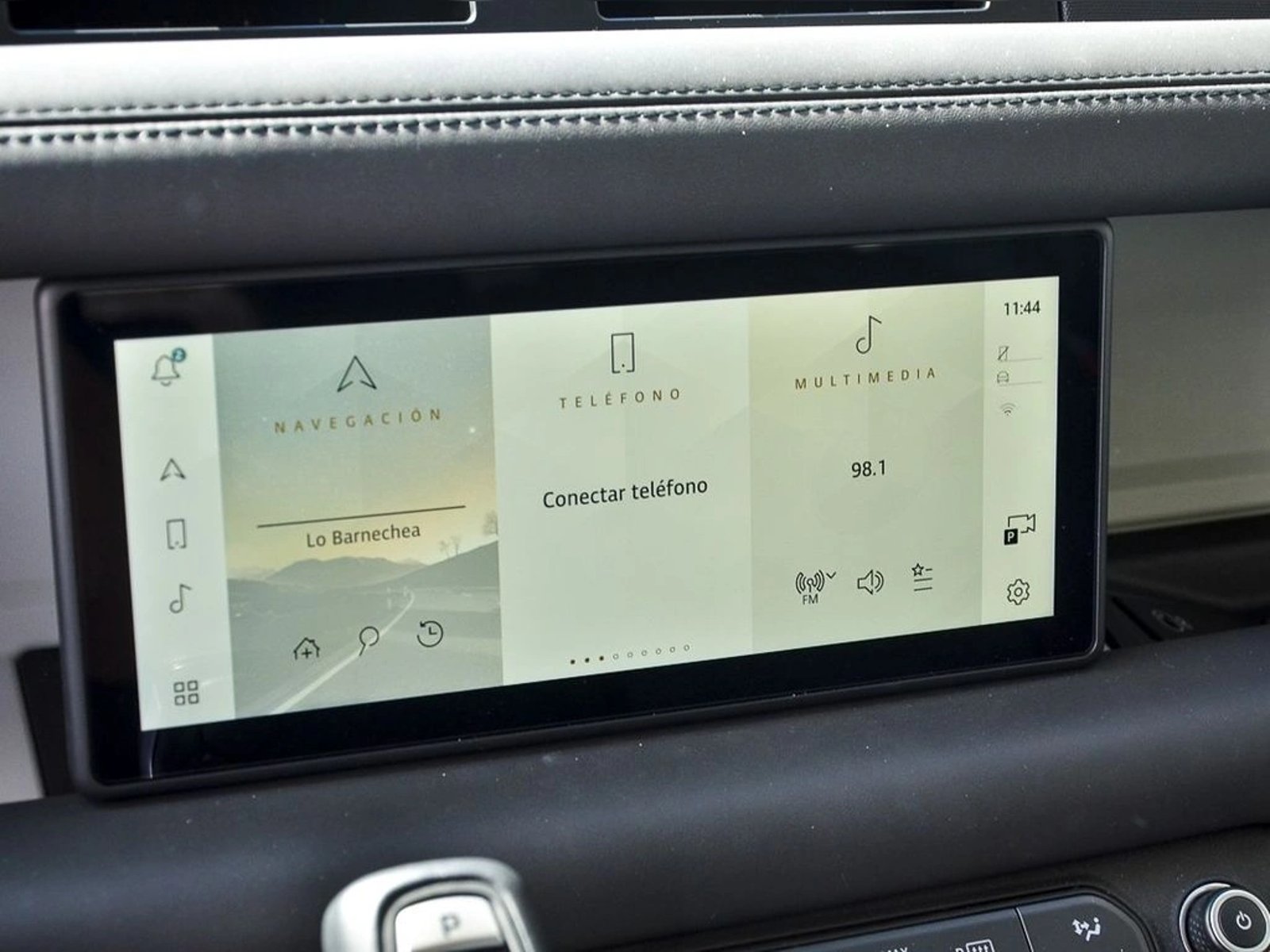 Land Rover DEFENDER 3.0 110 X-DYNAMIC S  4X4 AT 5P 2023 - Imagen 9 de 19