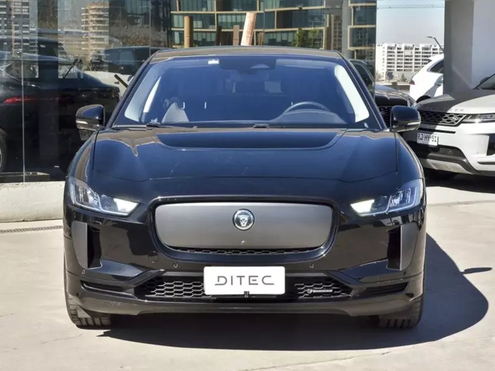 Jaguar I-pace Ev400 R Dynamic 2024 - Foto 3 de 20
