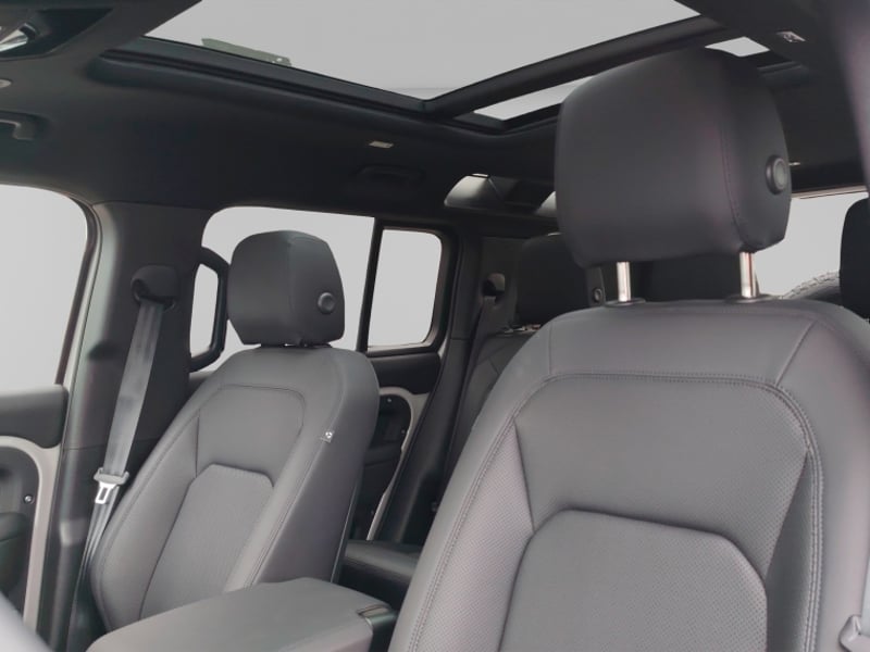 Land Rover Defender 110 3.0id X-dynamic Se 2026 - Imagen 10 de 14