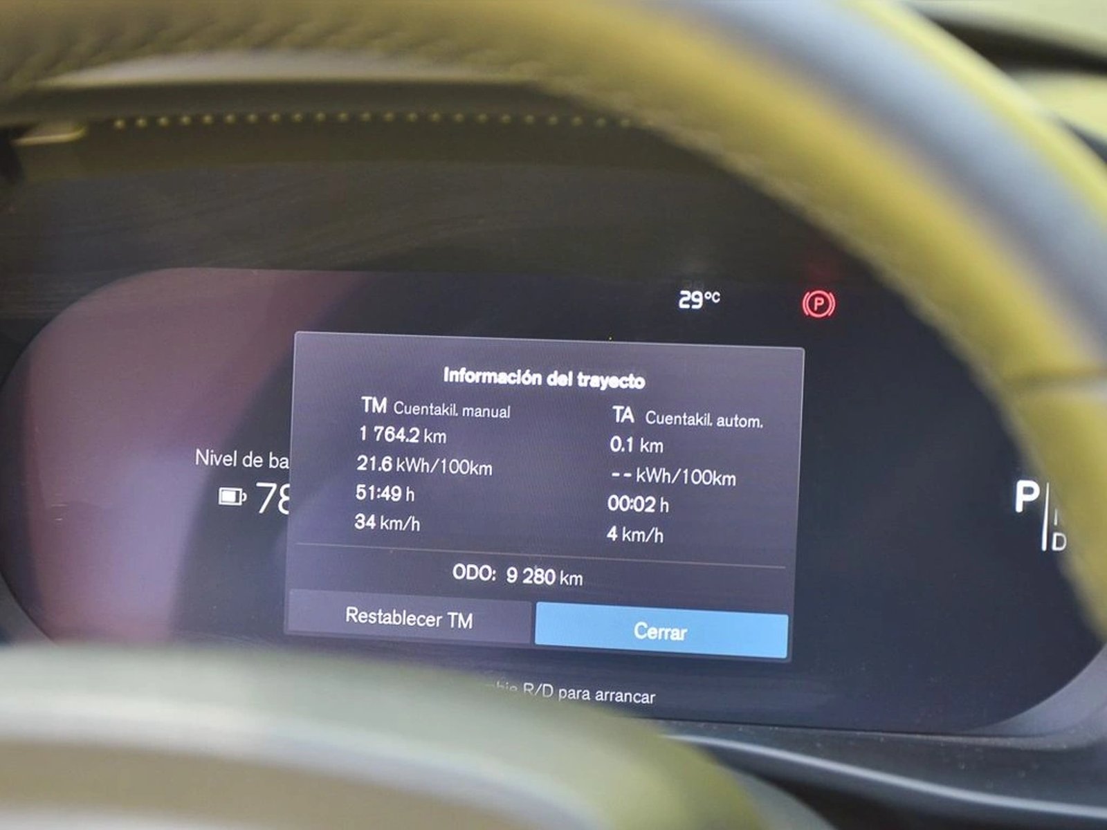 Volvo EX40 0.0 P8 RECHARGE 4X4 AT ELECTRICO 2025 - Imagen 16 de 18