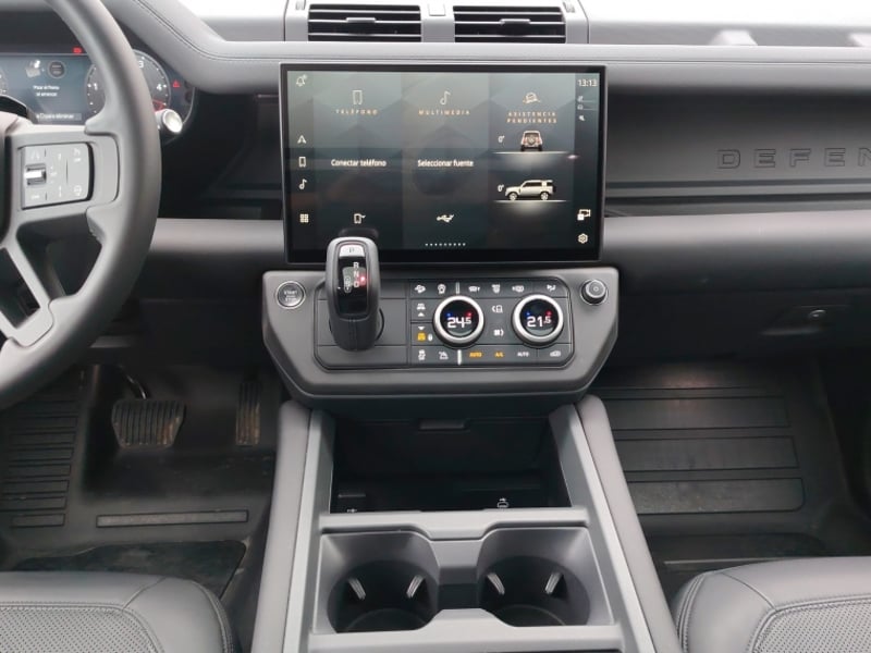 Land Rover Defender 110 3.0id X-dynamic Se 2026 - Imagen 11 de 14