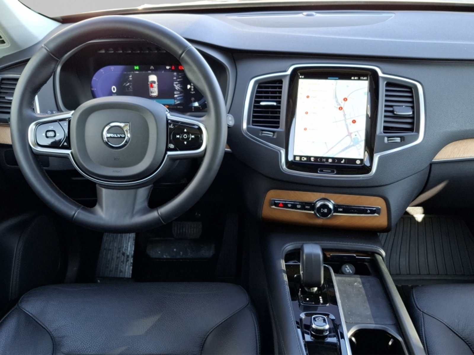 Volvo Xc90 Ii B6 4x4 2.0 Aut 2024 - Imagen 17 de 20
