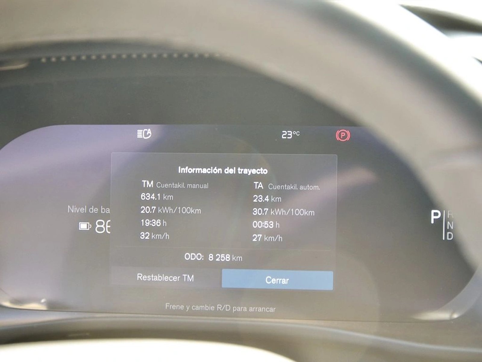 Volvo EX40 0.0 P8 RECHARGE 4X4 AT ELECTRICO 2025 - Imagen 16 de 18