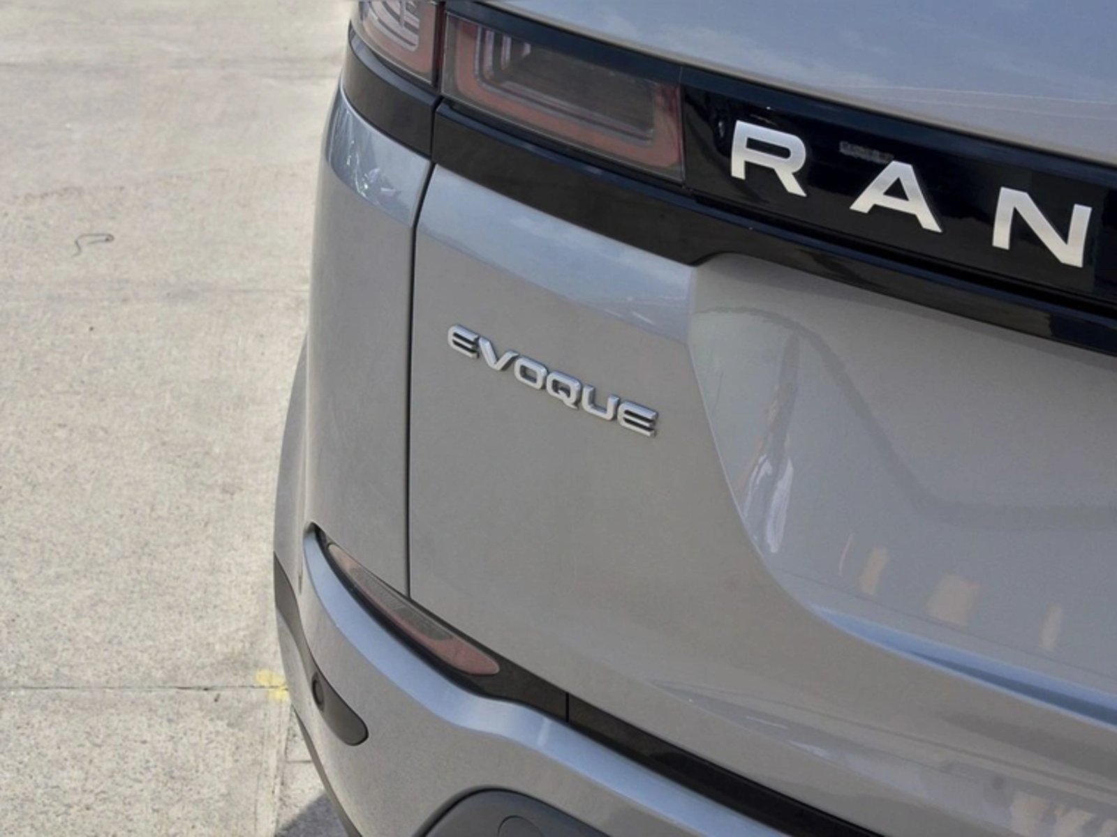 Land Rover Evoque Range Rover 4wd 2.0 Aut 2023 - Imagen 8 de 20