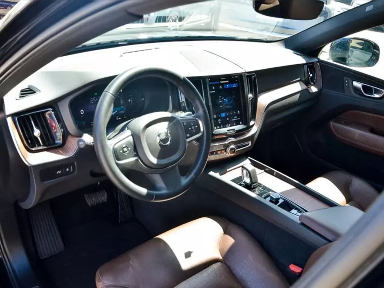 Volvo Xc60 T8 Recharge Plus Hybrid Awd At 5p 2024 - Imagen 14 de 20