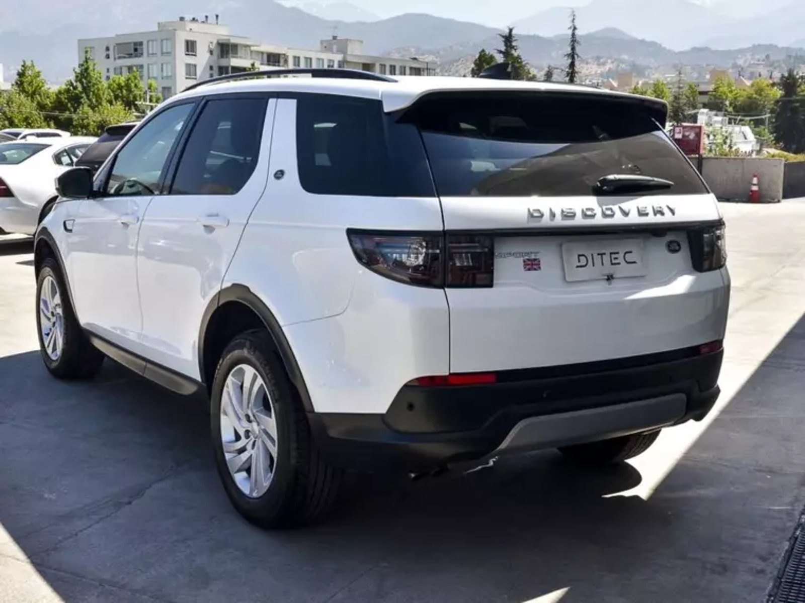 Land Rover Discovery sport Discovery Sport 2.0id S 2023 - Imagen 8 de 20