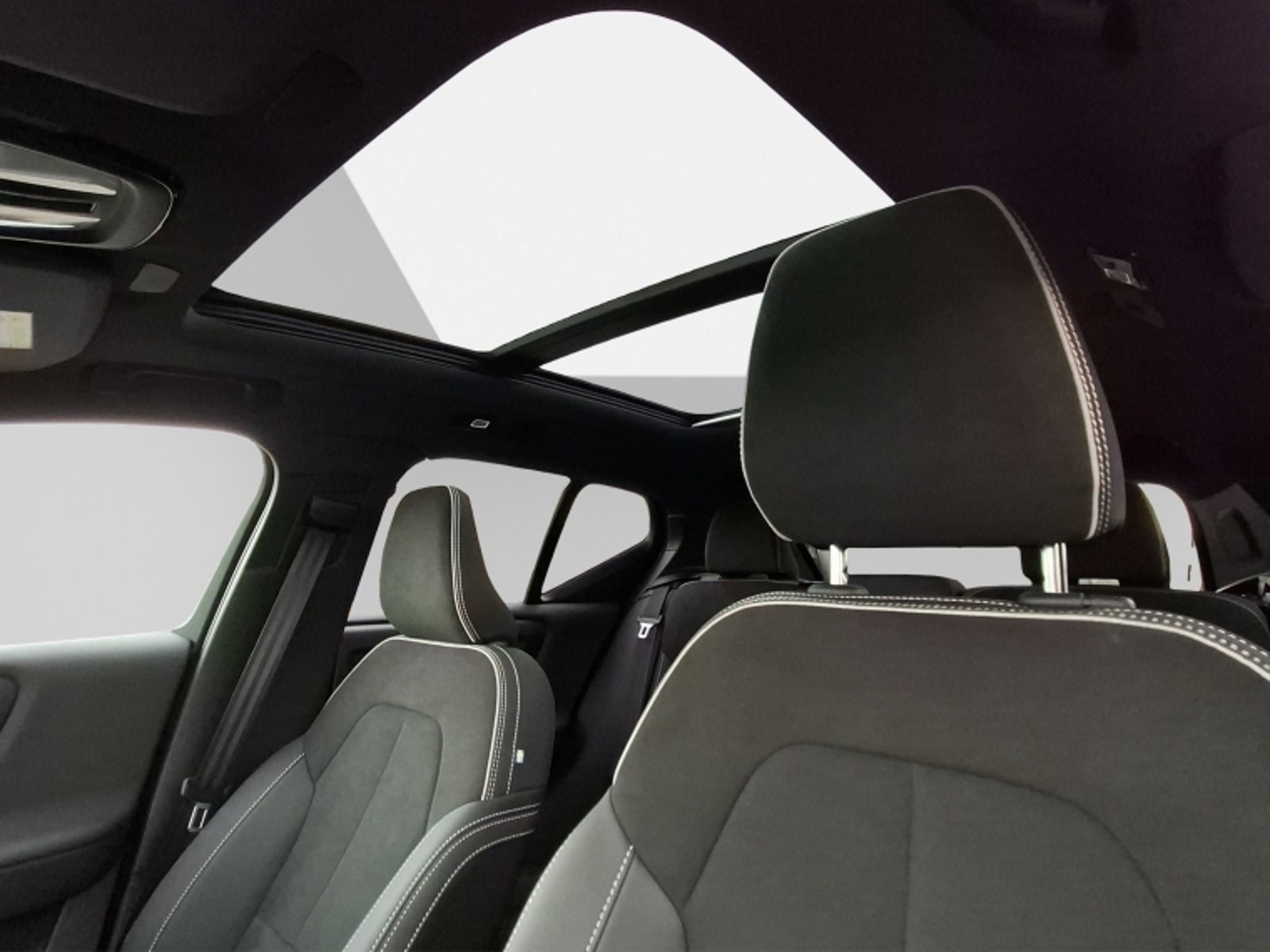 Volvo Ex40 P6 Aut 2025 - Imagen 11 de 20