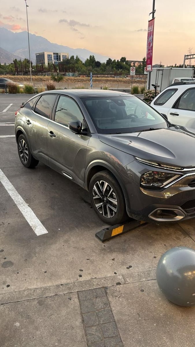 CITROËN C4 2025 - Foto 4 de 9