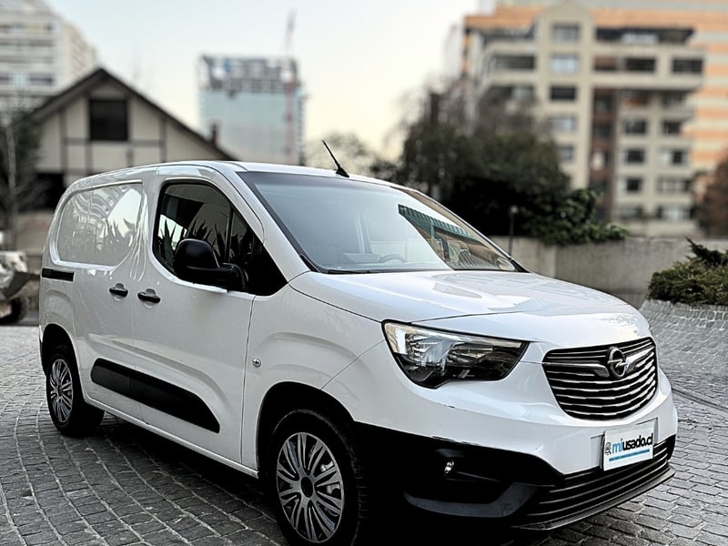 Opel Combo 2023 - Imagen 6 de 12